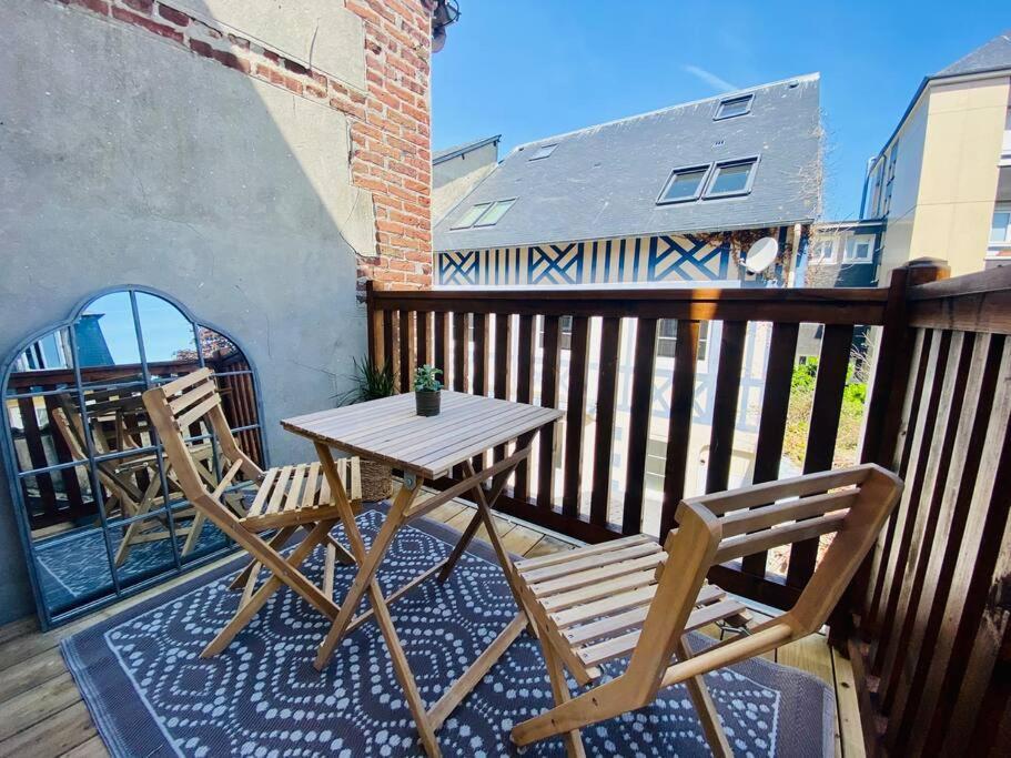 Studio Avec Terrasse A Довіль Екстер'єр фото