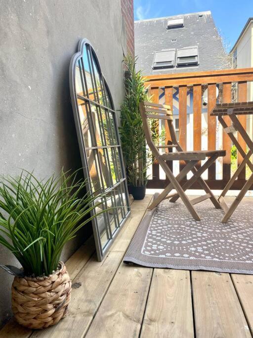 Studio Avec Terrasse A Довіль Екстер'єр фото
